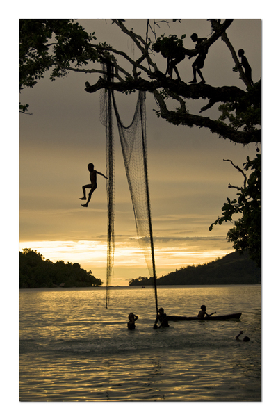 CHILDREN at PLAY :: Solomon Islands