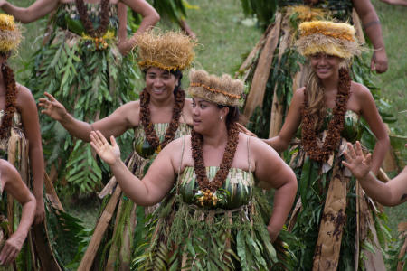 Marquesian Dancer :: Hiva Oa . Marquesas, FP